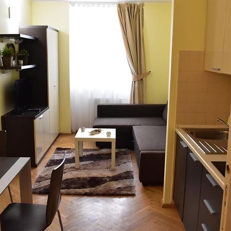 Apartment Vikroria - Halkova 5 Praha Eksteriør bilde