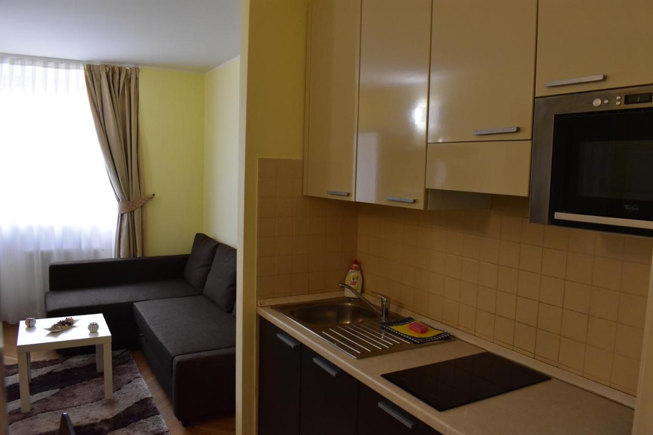 Apartment Vikroria - Halkova 5 Praha Eksteriør bilde