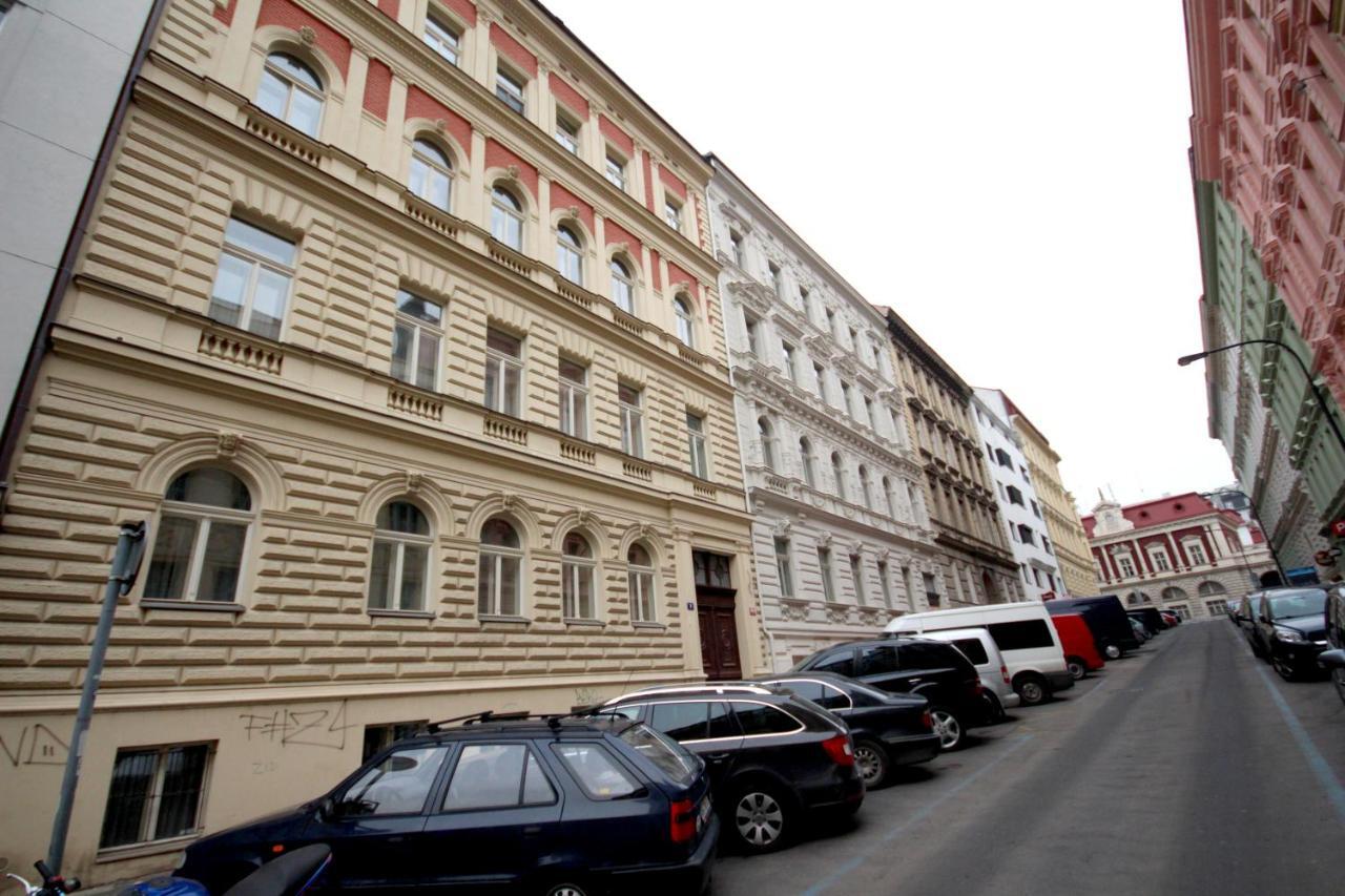 Apartment Vikroria - Halkova 5 Praha Eksteriør bilde